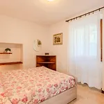 Apartamento House-1 By Interhome